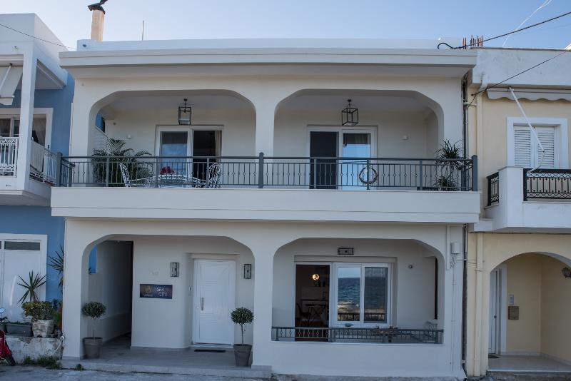 B4B Sea N' City Zakynthos Exterior foto